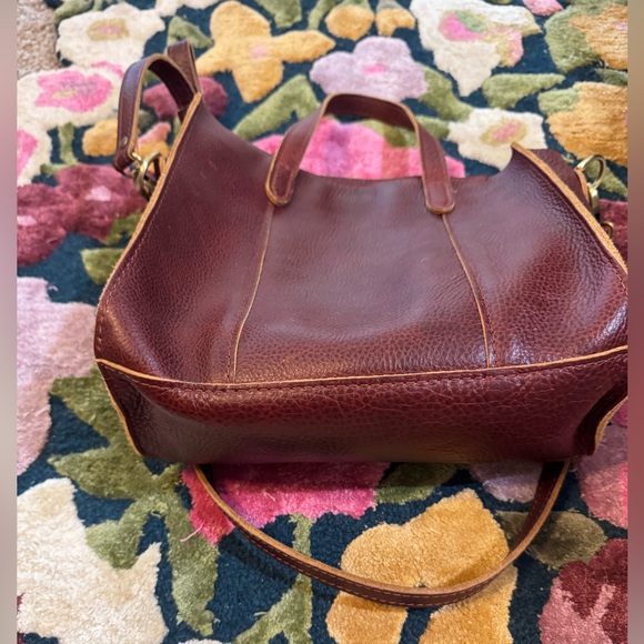 Portland Leather Lola Crossbody in Nutmeg - Picture 4 of 5